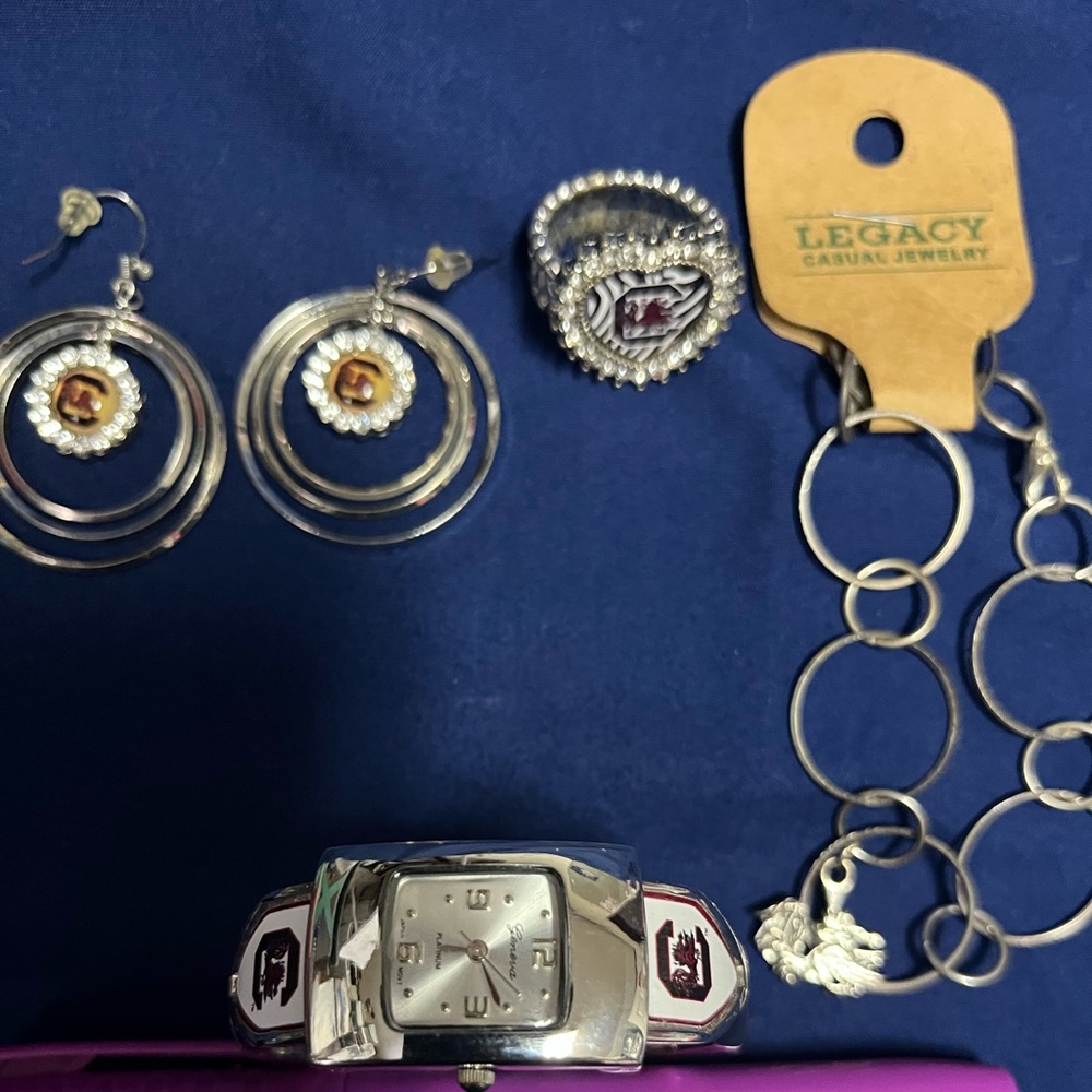 Legacy Silver and Gold Accent Jewelry Set